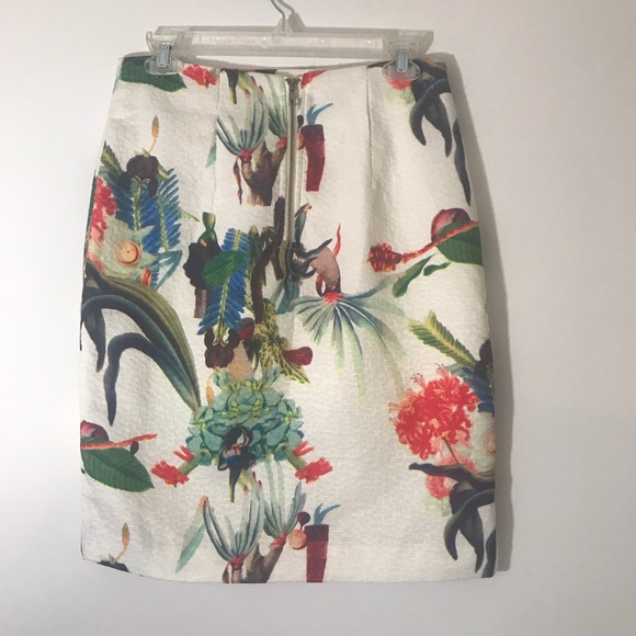 Philosophy Hawaiian Floral skirt size 2 - Picture 2 of 8